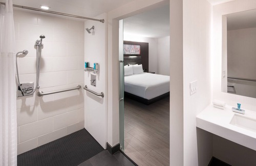 Heritage District Hotel | Aloft Sunnyvale