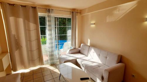 Centar Apartment | Aloha Apartments with pool