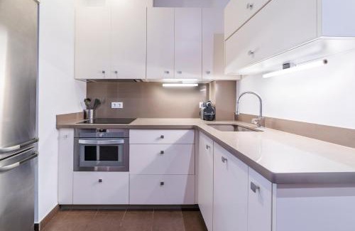 Encarnacion-Regina Apartment | Alohamundi Campana II