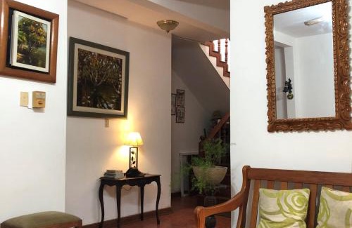 Morales House | Alojamiento Familiar Custodia