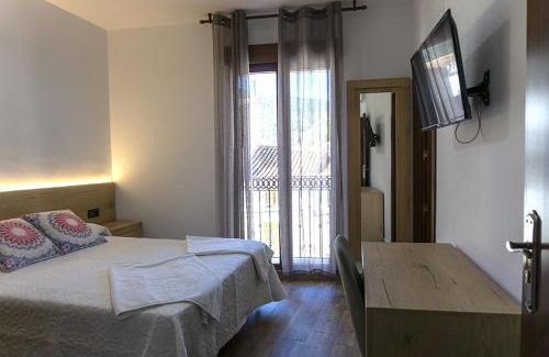 Ayna House | Alojamientos Rurales Entre Rocas