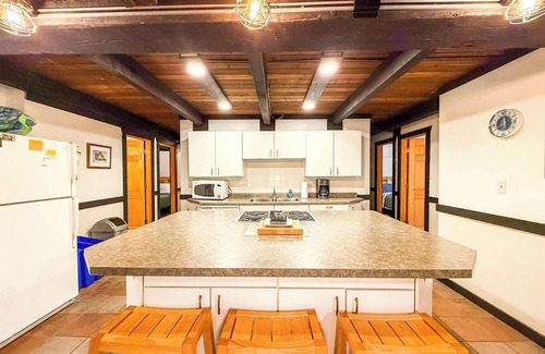 Upson Ski Chalet | Alpenhaus Lower Summa