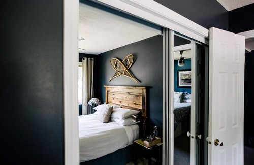 Revelstoke Bed & Breakfast | Alpenrose B&B Revelstoke