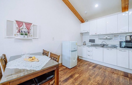 Jeongseon House | Alphonse pension