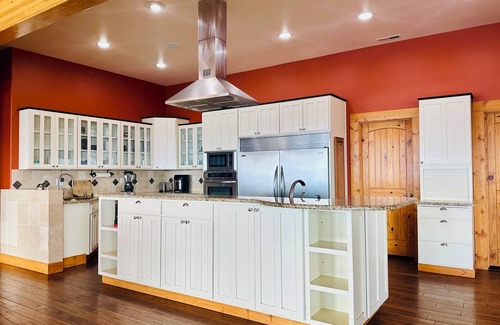 Chelan House | Alpine Luxury Chelan Vacation Rentals