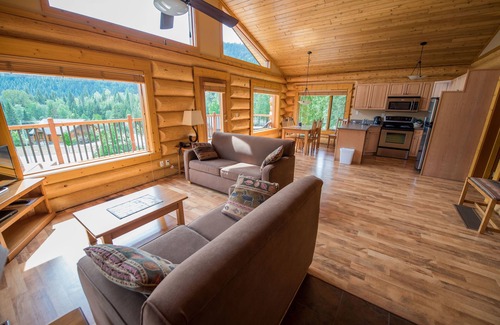 Clearwater Hotel | Alpine Meadows Resort