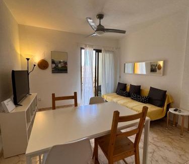 El Medano Apartment | Alquilaencanarias- Medano Amanecer Cabezo Beach