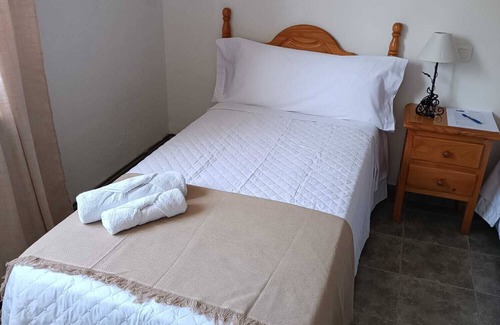 Quintana del Castillo Cottage | Alquilo Bonita Habitación en Quintana del Castillo, León