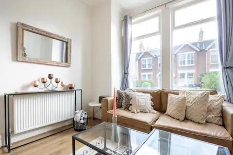 Lewisham House | Alross Room with Breakfast