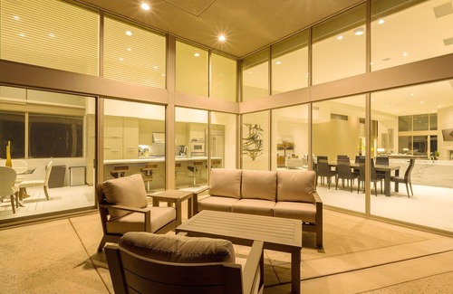 Mirada Estates House | 'Alta Vista' Hilltop views & modern luxury