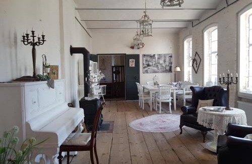 Oberhavel Bed & Breakfast | Alte Lebkuchenfabrik
