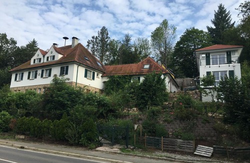 Waldenbuch House | Altes Forsthaus Waldenbuch / Bei der Messe Stuttgart