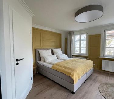 Schwaigern Bed & Breakfast | Altes Rathaus