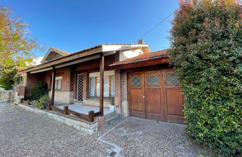 Mar del Plata House | Alto Los Troncos