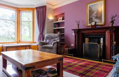 Newtonmore House | Alvey House