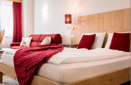 Brunico House | Am Schloss Guest House