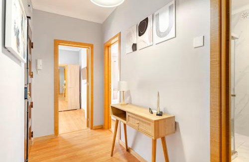 Mina Apartment | Amadora Lisbon Flat