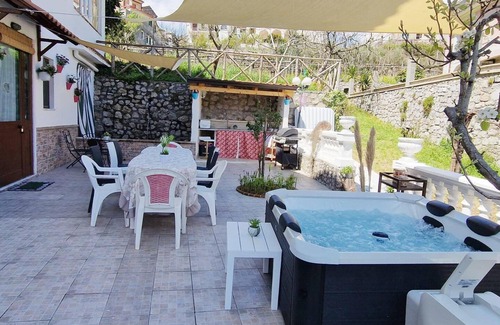 Tramonti Villa | Amalfi Coast Countryside With Jacuzzi and Garden
