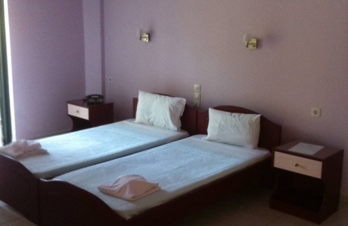 Kalogria Apartment | Amalia Hotel