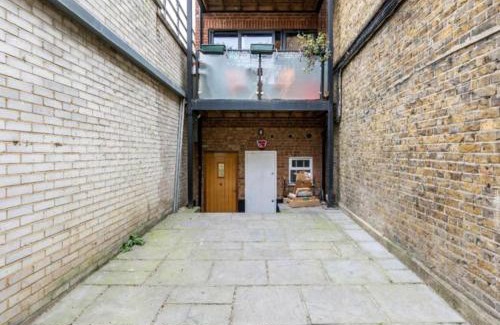 Turnham Green House | Amara Nomad Stays 1