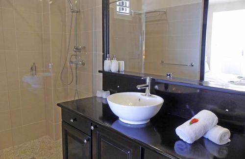 Saint-Francois Hotel | Amaudo