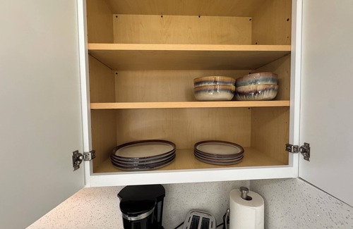 Flagami Apartment | Amazing 1-bedroom apartment in terrific Miami with WiFi, AC