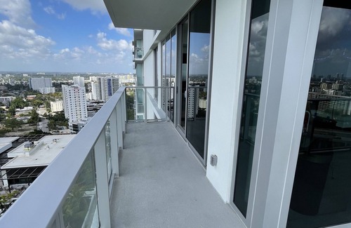 Allapattah Apartment | Amazing 2 Bed Room 2 bath Miami High rise with water views