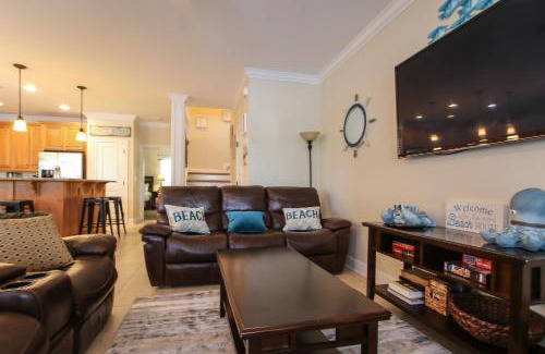 Villages of Crystal Beach House | Amazing 4 Bedroom Vacation Home in The Villages of Crystal Lakes