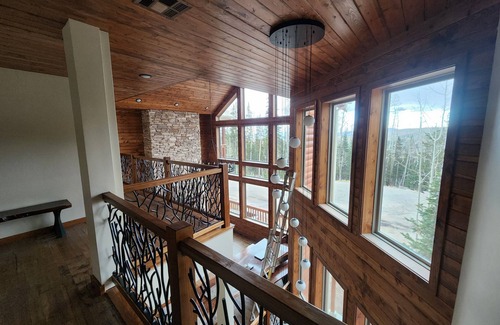 Brian Head Cabin | Amazing 7 Bedroom Ski In/Ski Out Cabin @ Brian Head Resort