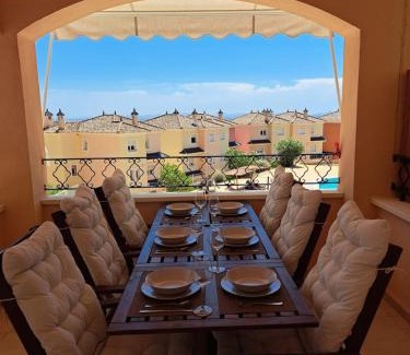 Caserio Los Tarquinos Apartment | Amazing Apartamento Renes, with a shared pool
