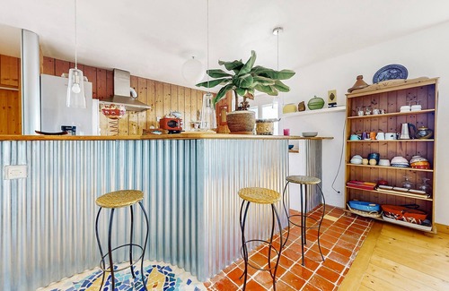 Locmariaquer Apartment | Amazing apartment in Locmariaquer