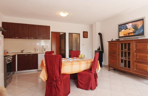 Cesarica Apartment | Amazing apartment in Cesarica