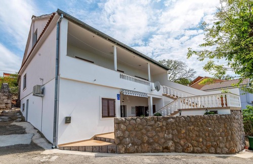 Rovanjska Apartment | Amazing apartment in Jasenice with WiFi