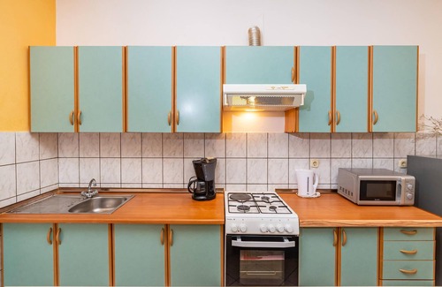 Maslenica Apartment | Amazing apartment in Jasenice with WiFi