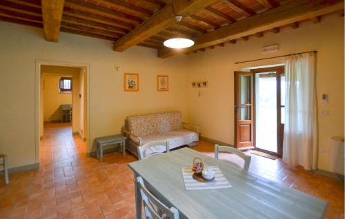 Anghiari Apartment | Amazing Apartment In Ponte Alla Piera