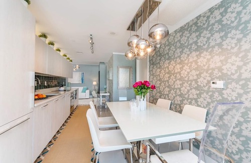 Midtown Condo | AMAZING BRAND NEW 3 BEDROOMS BAY FRONT CONDO NEW BUILDING AND INCREDIBLE VIEWS