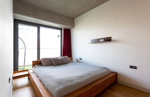 Bomonti Apartment | Amazing Central King Suite in 2 BR condo W Pool & Gym ( Ideal for long Stay)