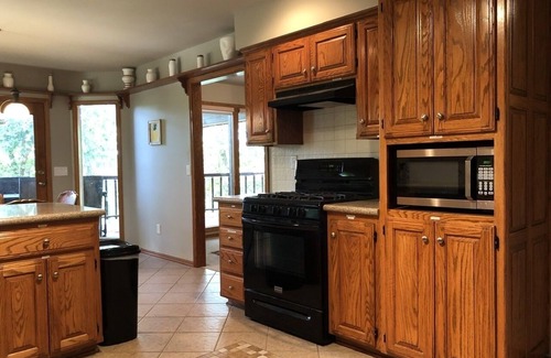 Bella Vista House | Amazing Experiences Await Your Group - Family or Friends