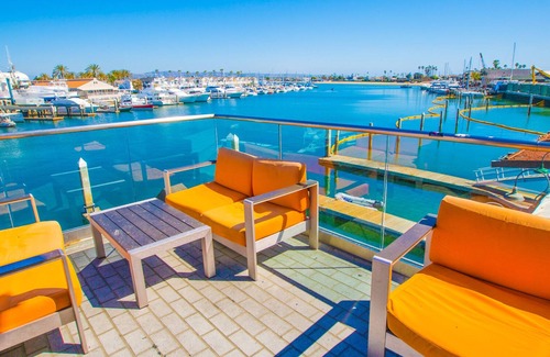Newport Shores House | Amazing Family Friendly Newport Beach Home - 1 Block To Ocean (C2)