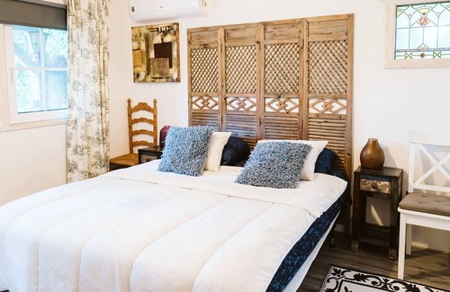 Goedereede House | Amazing holiday home in Goedereede with garden