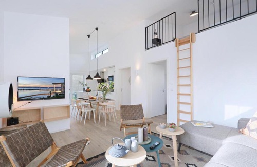 Lembruch House | Amazing Home In Lembruchdümmer See