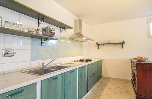 Orosei House | Amazing home in Orosei -NU- with WiFi