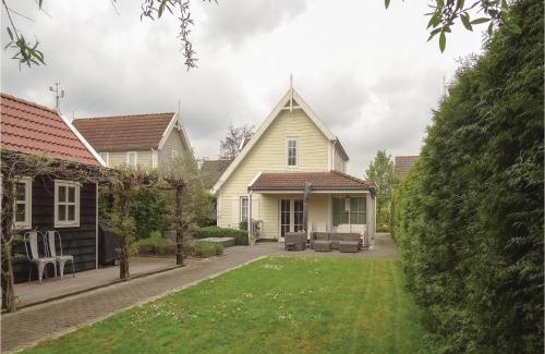 Wemeldinge House | Amazing Home In Wemeldinge With Wifi