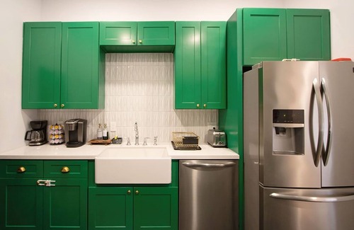 Governmental Mall House | Amazing "NEW" Oasis! Pool, WIFI Mins to DT Phoenix, ASU & PHX Airport