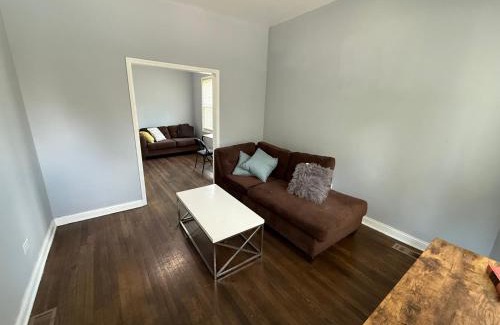 Back of the Yards House | Amazing Place to stay near Downtown Chicago!