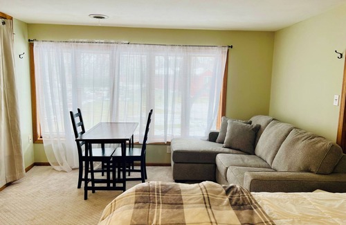 Lake Mills Apartment | AMAZING! Private Suite w Separate Entrance+Parking - 2-3 min walk to the Lake