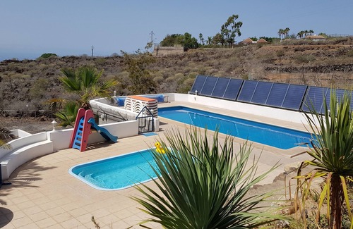 Guia de Isora Villa | Amazing Rural Villa with Fantastic Sea View and Gardens
