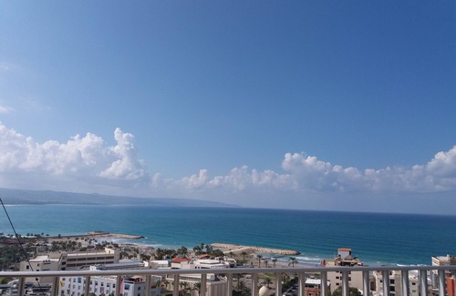 Tyre Apartment | amazing sea and ruins view