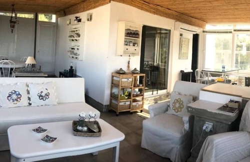 Bodrum City Center Apartment | Amazing sea view 5 minutes to the beach restaurant’s bars