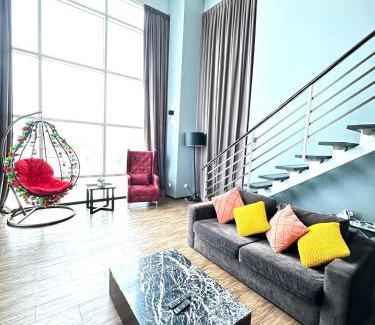 George Town Apartment | Amazing Seaview Duplex George Town Maritime Suites 07